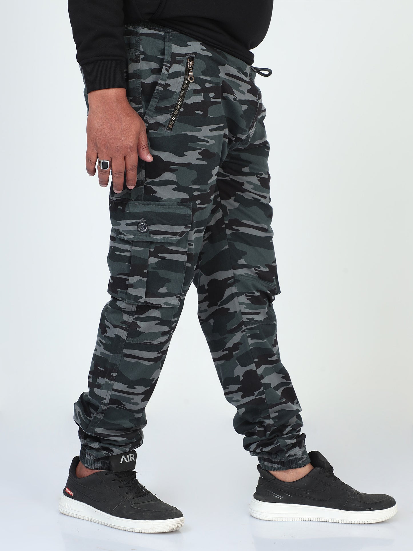 Earth Tones Plus Size Camouflage Men Cargo Joggers