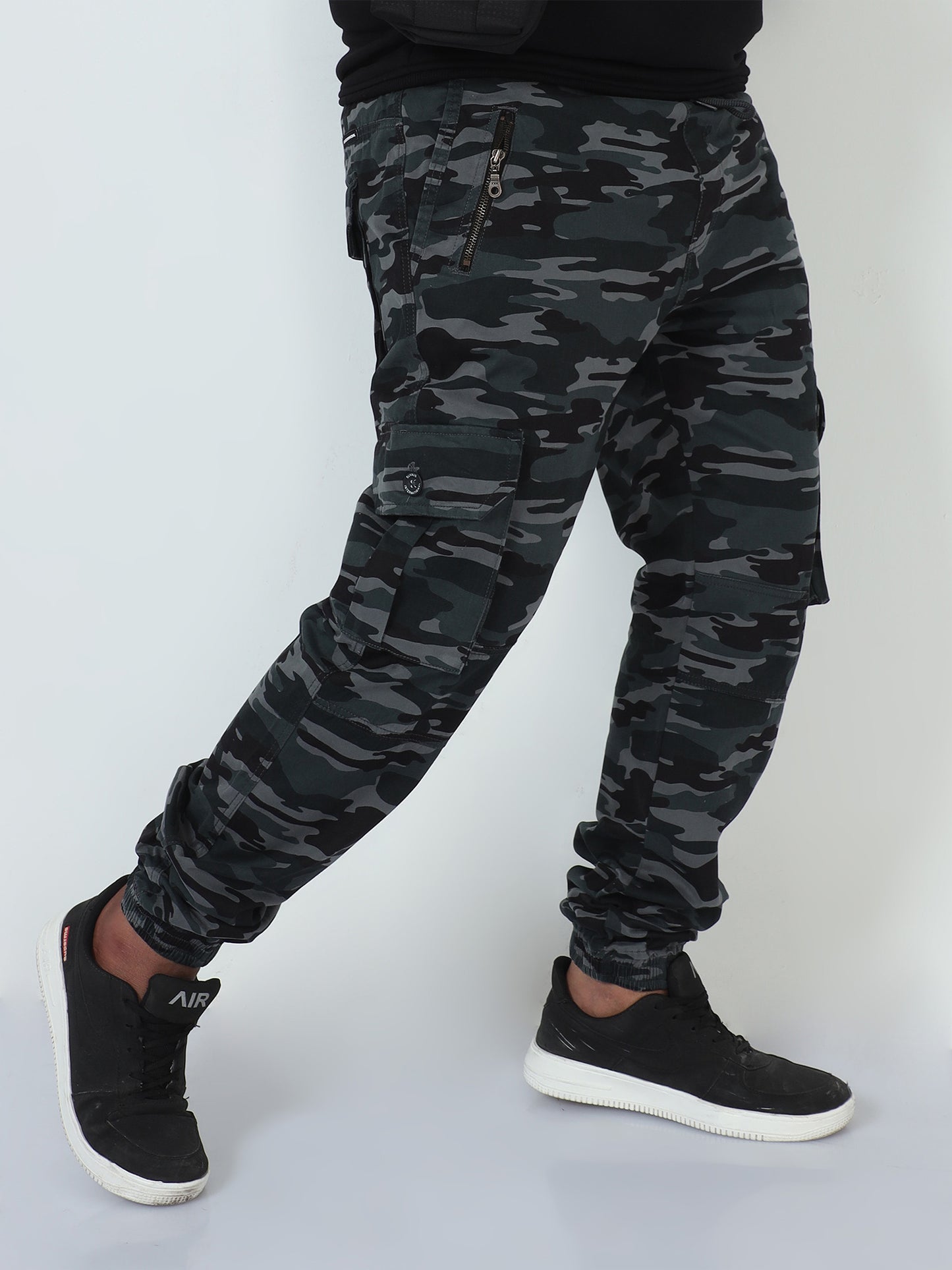 Earth Tones Plus Size Camouflage Men Cargo Joggers