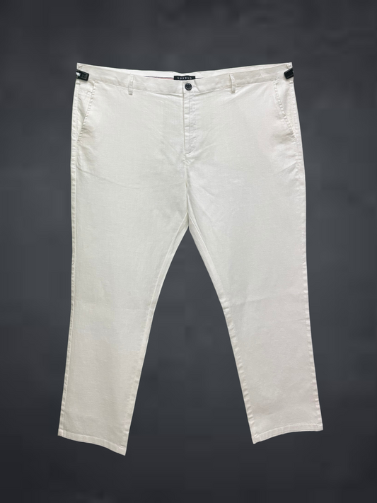 Plus Size White Cotton Pant – Casual Fit
